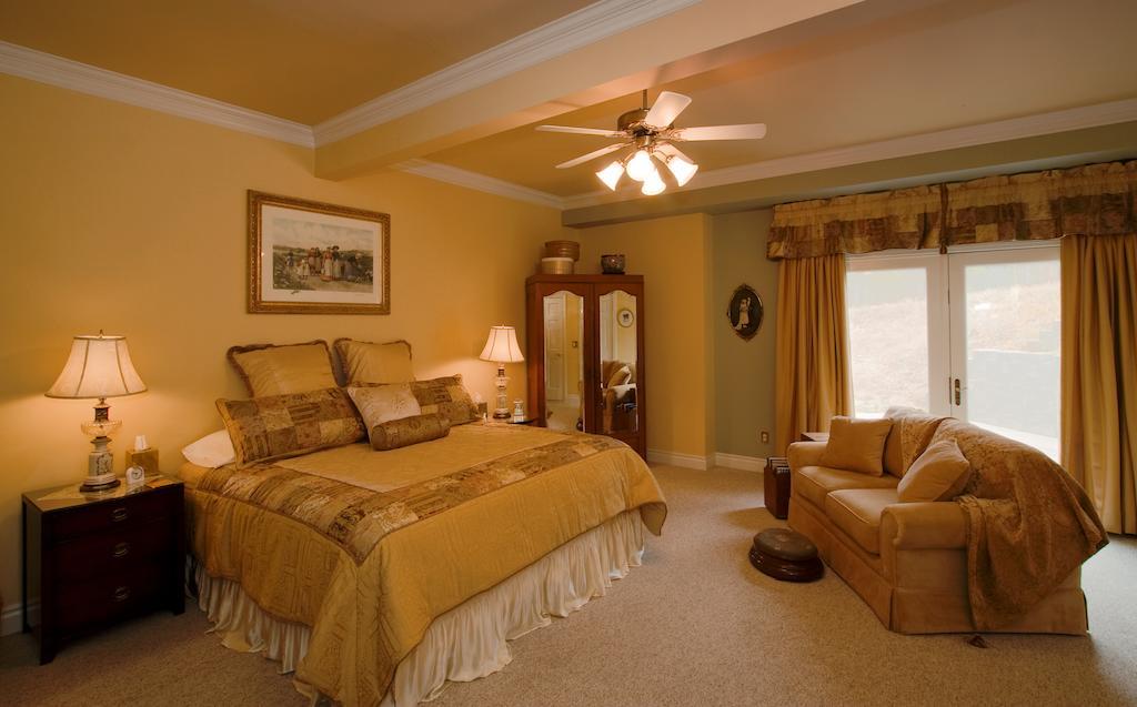 Idahome Bed And Breakfast Post Falls Pokoj fotografie